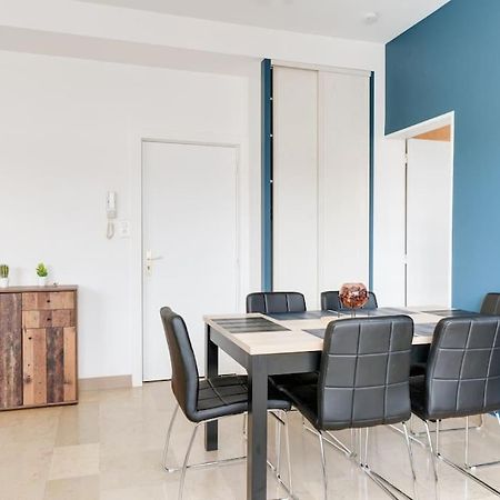 Superbe Appartement A Une Minute A Pied De La Gare Épinal Exteriör bild